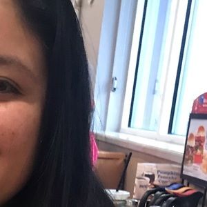 Meet your Posher, Aracely